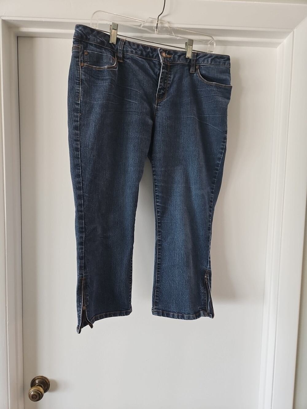 Max Jeans Women's Size 14 Blue Five Button Zip At Bottom Leg Cotton Blend